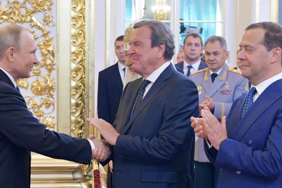 Putin kërkoi ish-Kancelarin Schroeder si ndërmjetës me BE-në për fundin e luftës në Ukrainë, reagon SPD