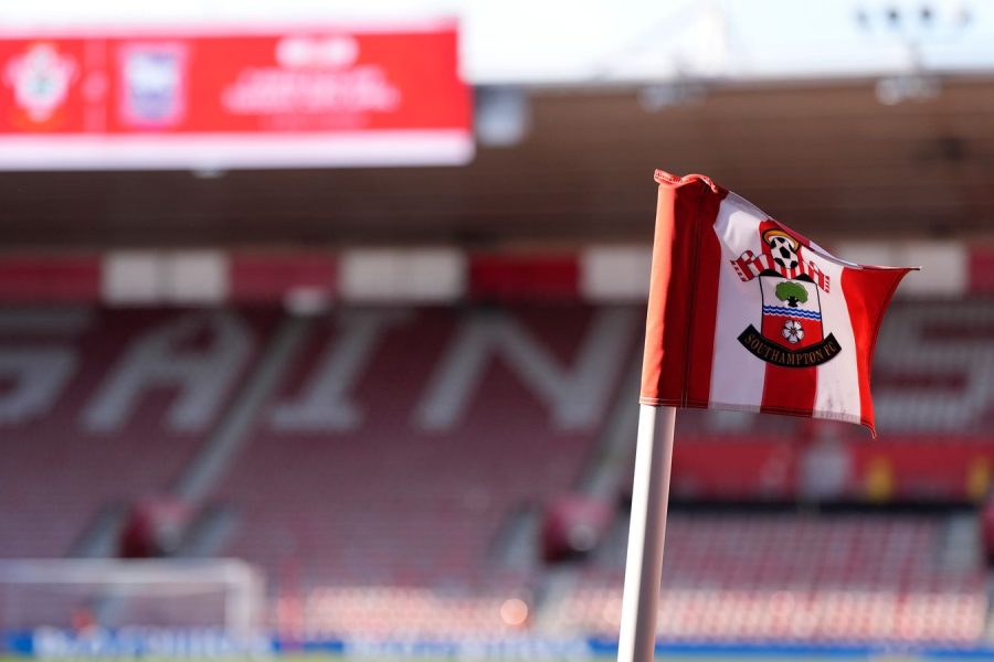 Finalja e ndeshjeve “play-off” mund të shtyhet, shkak seanca dëgjimore ndaj Southampton për skandalin Spygate