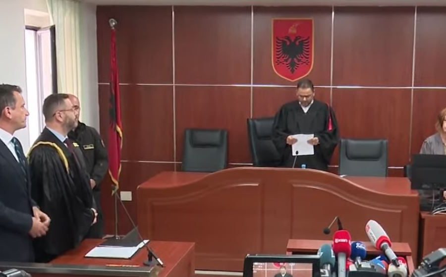 Gjyqi kundër prokurorit Dado në Administrative, KLP kërkon moslegjitimimin e Veliajt në padi