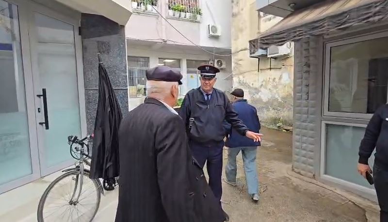 Projekti i rijetëzimit pranë Sahatit, mbyllet tregu në qendër të Vlorës, ankohen blerësit