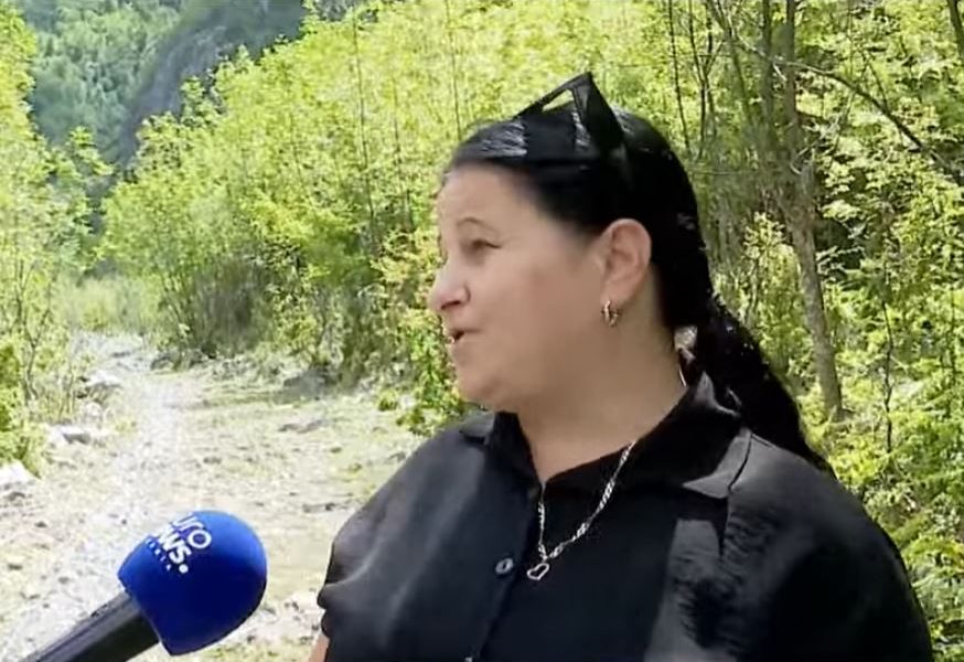 Nëna e Mirel Çokajt vajton për vdekjen e djalit: Ai nuk i kishte as 100 lekë borxh kujt! Zbardheni vdekjen e djalit tim, atë e zhdukën në mal…
