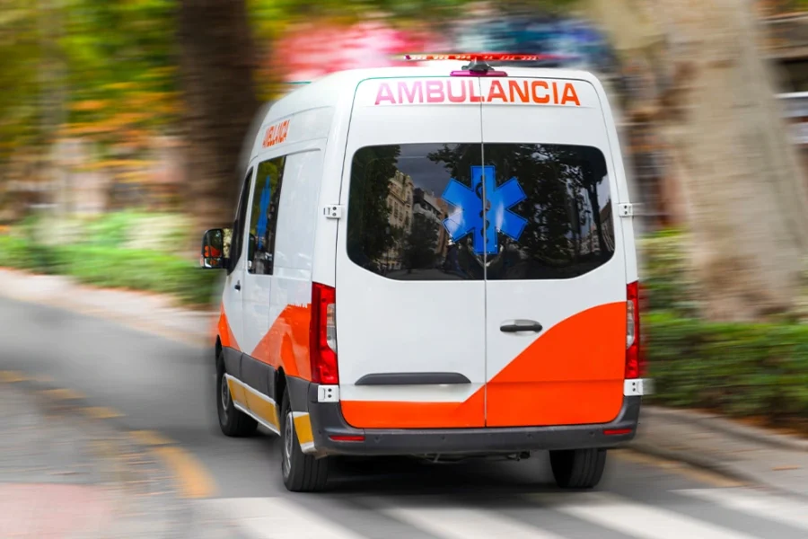 E rëndë në Spanjë, 2-vjeçarja humb jetën nga nxehtësia! Babai e harroi në makinë