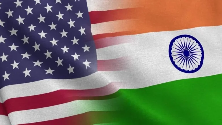 Tre indianë humbën jetë, India thirrje SHBA-së: Ndaloni sulmet ndaj anijeve në rajonin e Gjirit Persik