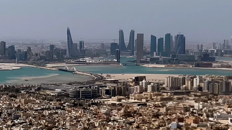 Bahreini: U shënjestruam nga dronë iranianë pas sulmeve amerikane ndaj Iranit