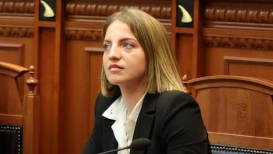 Deklarata e deputetes Koçeku për kërcënim, reagon avokati i Bajrave