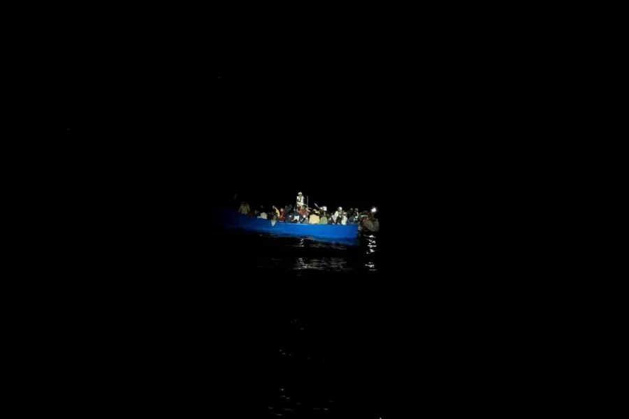 E rëndë në Maltë, mbytet anija me 60 emigrantë! 10 persona humbin jetën