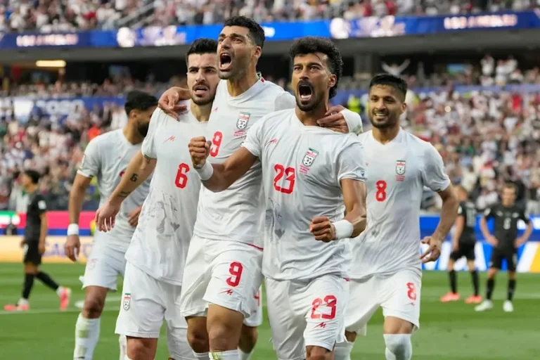 Lufta ‘zbret’ në futboll-Irani përballet me kufizime nga SHBA: Udhëtim vetëm 24 orë para ndeshjeve të tyre
