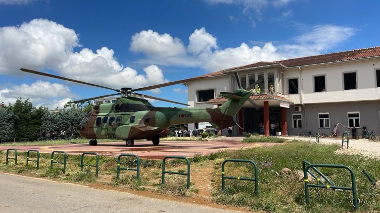 Mbërrin me helikopter te Trauma efektivi i plagosur gjatë operacionit në Maliq