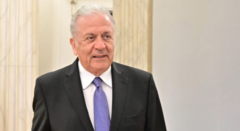 Avramopoulos pas urdhër-arresti: Nuk do ta përdor imunitetin, kërkoj hetim të plotë gjyqësor