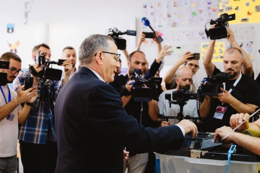 Hamza: Qytetarët treguan kulturë demokratike, çdo votë të numërohet me kujdes