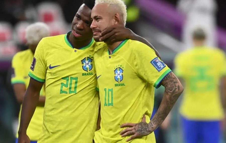 Vinicius: Neymar është idhulli ynë, Ancelotti është më i madhi i të gjitha kohërave