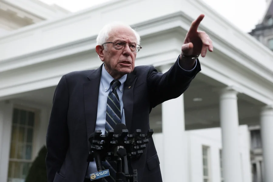 Protestat kundër projektit në Zvërnec, reagon senatori demokrat Bernie Sanders: Shikoni oligarkinë globale në Shqipëri