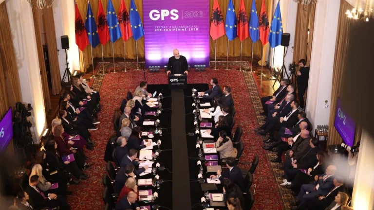 Nga investimi në Zvërnec e Sazan deri tek negociatat, zbardhen temat që do të diskutohen në mbledhjen e zgjeruar të grupit të PS