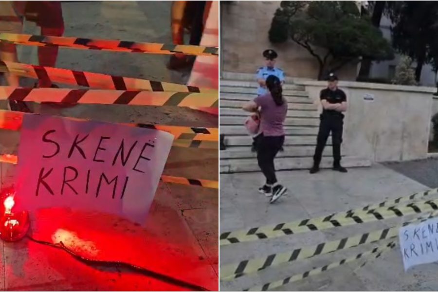 Protestuesit vendosin shirita “skenë krimi” dhe një sirenë policie para Kryeministrisë