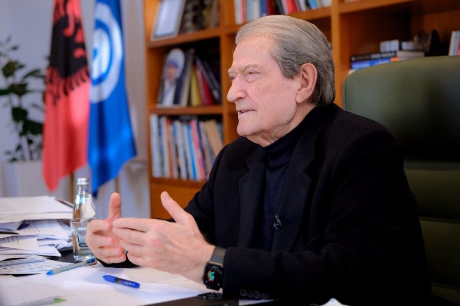 Protesta, Berisha-Ramës: Largohu sa më parë dhe prit verdiktin e drejtësisë