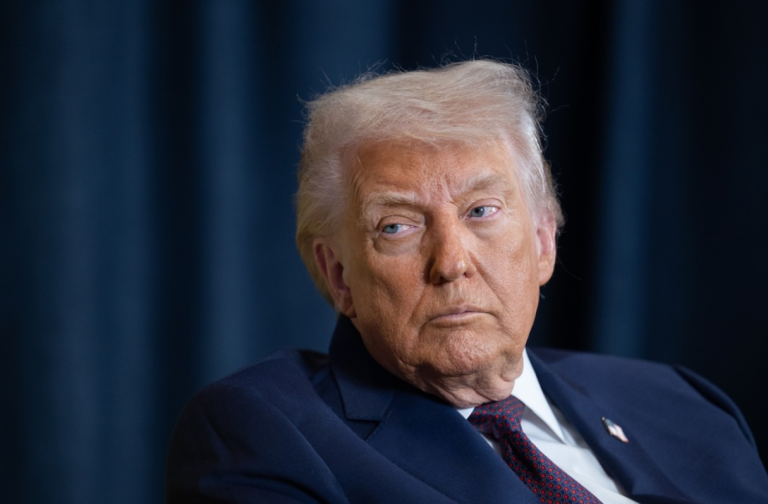 Trump thyen rekordet, 22 specialistë marrin pjesë në kontrollin e tij mjekësor