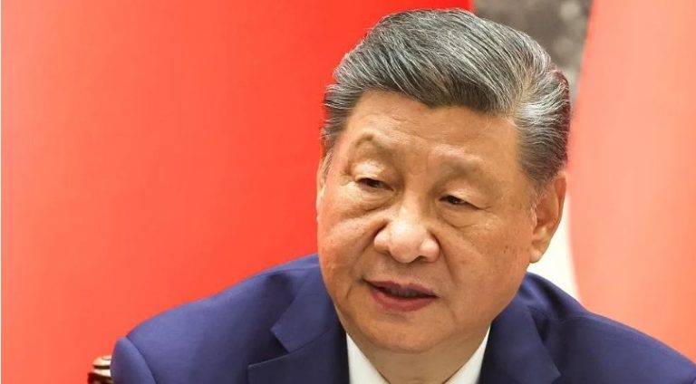 Pas gati 7 vitesh, Xi Jinping viziton Korenë e Veriut me ftesë të Kim Jong Un