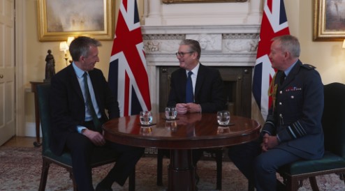 Dan Jarvis emërohet sekretari i ri i Mbrojtjes në Britani pas dorëheqjes së John Healy