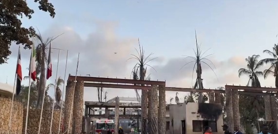 Përfshihet nga flakët resorti luksoz në Republikën Dominikane, humb jetën një turiste italiane (VIDEO)