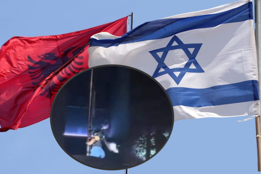 Dalin pamjet e incidentit, një vajzë me maskë shkul flamurin e Izraelit te ambasada në Tiranë