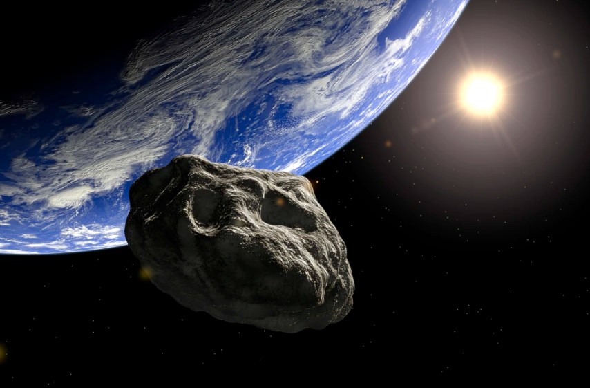 Eksperti i astronomisë: Asteroidi më i rrezikshëm që do t’i afrohet Tokës në vitin 2028