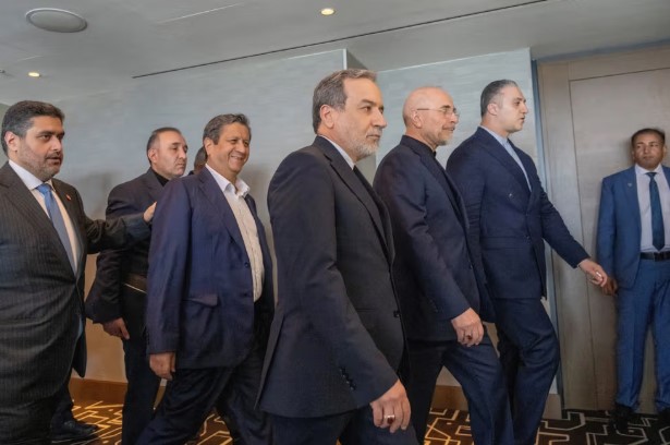 Delegacioni iranian largohet nga Zvicra pas bisedimeve me SHBA-në