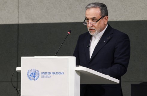 Paralajmërimi i Iranit: Bazat amerikane të përfshira në sulme janë objektiva legjitime
