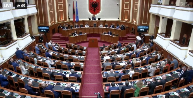 Ndryshim në Komitetin Parlamentar të Stabilizim-Asociimit, largohet si anëtare Marjana Koçekut, kush e zëvendëson
