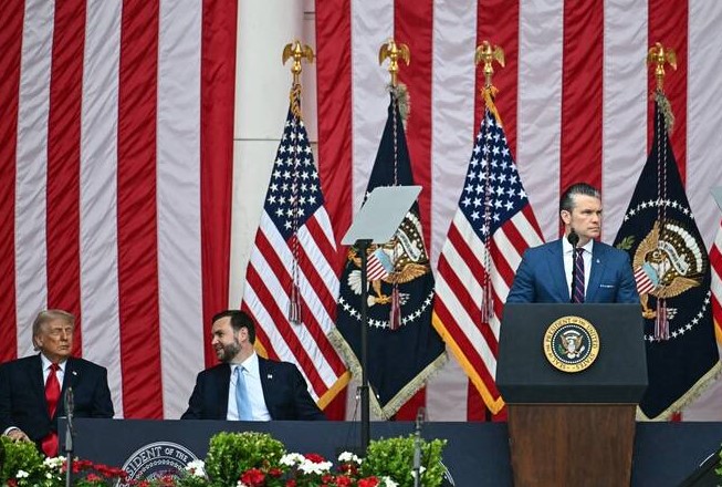 Hegseth hedh poshtë pretendimet: Ushtria amerikane nuk ka mungesë të municioneve