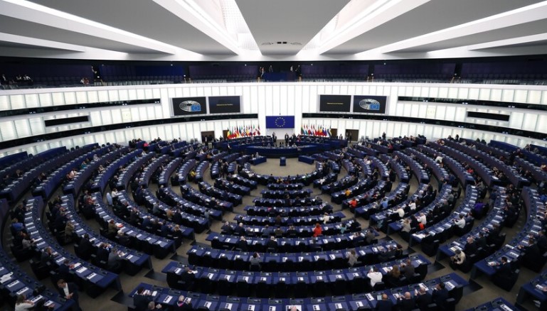 Parlamenti Europian miraton marrëveshjen tregtare BE-SHBA