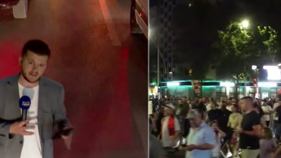 Tensione në protestë, gazetari tregon se cilave parti u përkisnin disa nga pjesëmarrësit