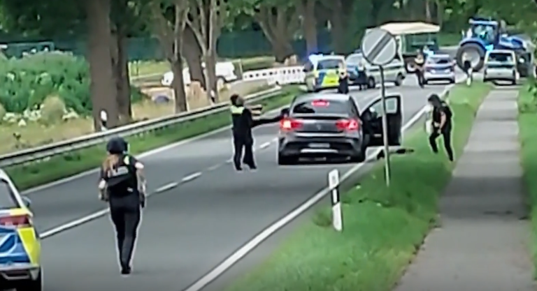 Momenti kur arrestohen dy të dyshuarit për masakrën me 6 të vrarë në Gjermani (VIDEO)
