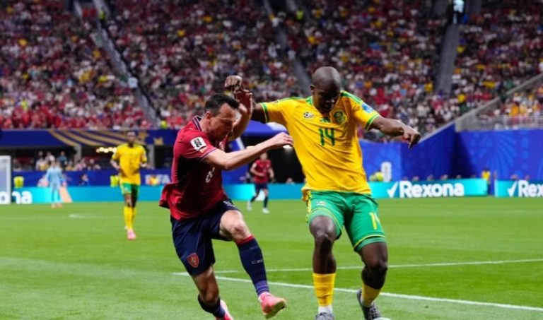 Çekia dhe Afrika e Jugut ndajnë pikët e para në Kupën e Botës, përfundon 1-1 ndeshja në Atlanta