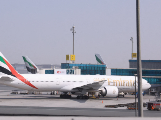 Rifillojnë fluturimet direkte mes Iranit dhe Emirateve të Bashkuara Arabe për herë të parë pas nisjes së luftës