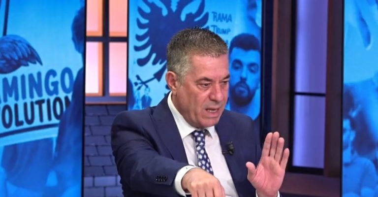 Vangjeli: Protestat paqësore kanë 2 herë më shumë shanse të fitojnë se protestat radikale