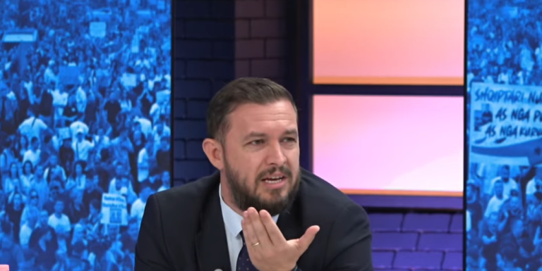 Deputeti i PS për Berishën: Nuk kemi asnjë arsye ta komentojmë këtë çështje