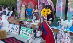 Mbahet panairi folklorik dhe artizanal në Dimal, promovim i trashëgimisë kulturore