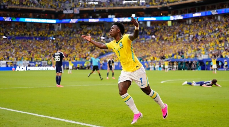Vinicius Junior shkëlqen me dy gola ndaj Skocisë, Brazili kalon në fazën tjetër
