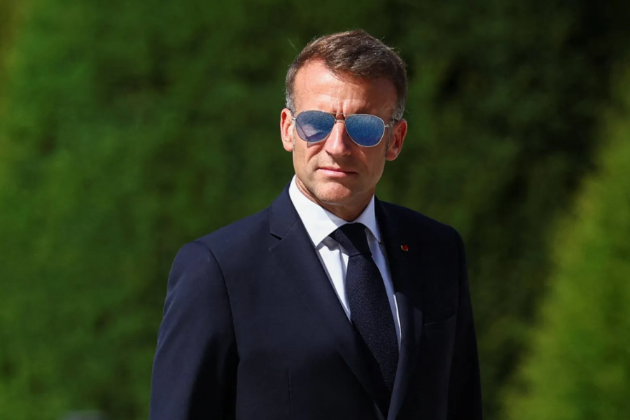 Syzet e Macron bëhen kryefjalë në takimin me Sulltanin e Omanit (VIDEO)