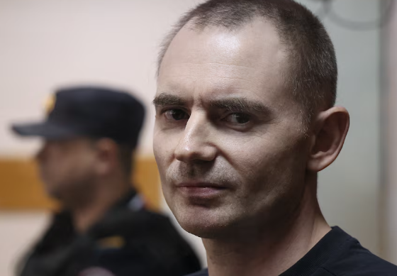 Politikani rus dënohet me 7 vite burg për dy postime në rrjetet sociale kundër luftës