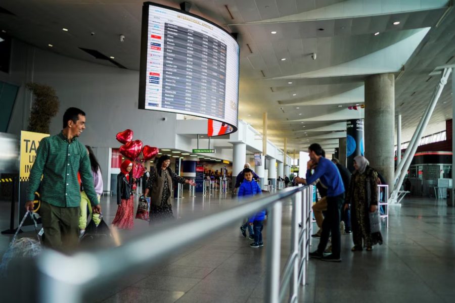 Studimi: Emigracioni ka nxitur ndjeshëm rritjen ekonomike në vendet e pasura