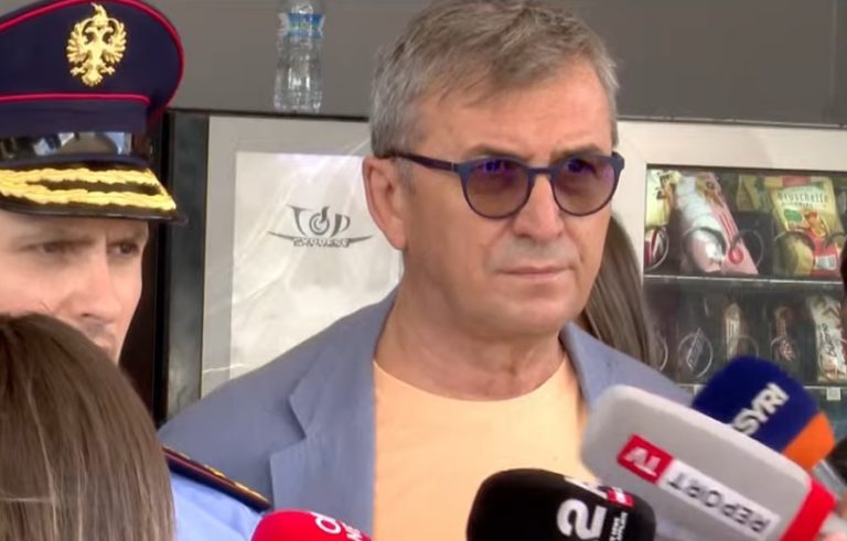 Efektivi tek Trauma, niset dhe autori me ambulancë, si paraqitet gjendja e dy të plagosurve