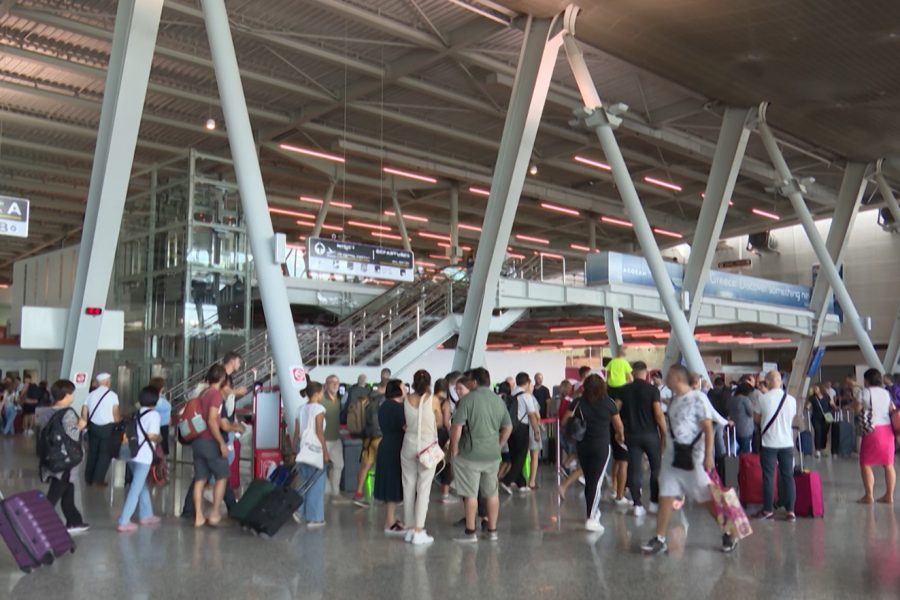 Hyrjet e turistëve u rritën me 15.9% në maj, mbi 1.1 milion turistë të huaj në maj