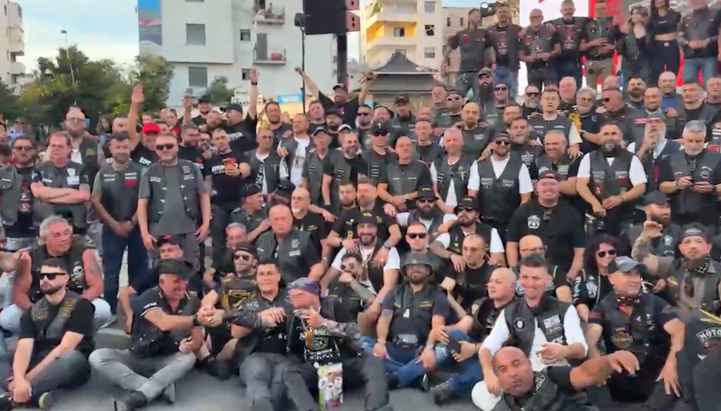 Shqipëria në hartën e turizmit aventurier  60 motoristë italianë vizitojnë Gjirokastrën