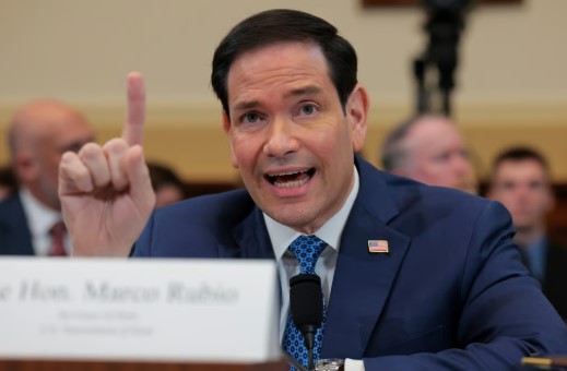 Rubio: Groenlanda është pjesë e Danimarkës “për momentin”, bisedimet për ishullin vazhdojnë