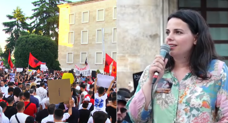 Aktivistja mjedisore në protestë: Vjosa dhe Narta në rrezik, ligji i 2024 problematik