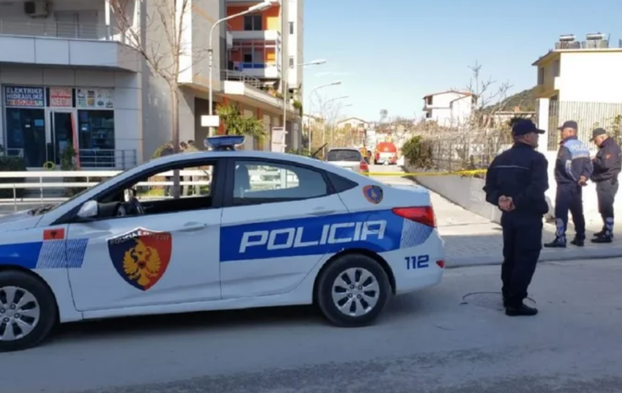 E rëndë në Kavajë, u godit me thikë nga vëllai, humb jetën një person