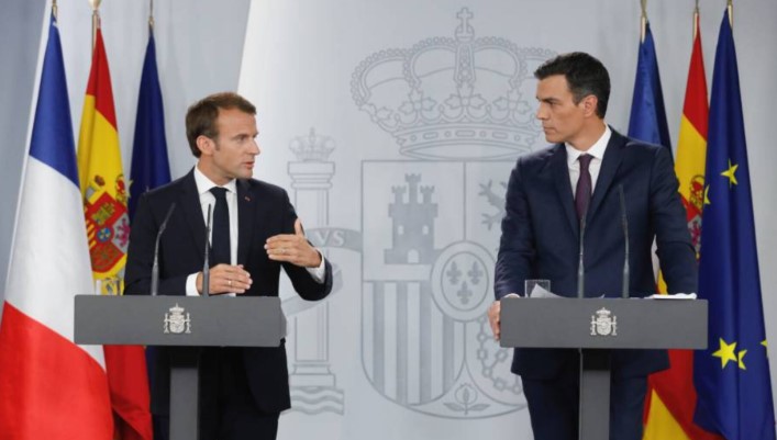 Macron dhe Sanchez kundër kampeve të deportimit jashtë BE-së: Nuk janë efektive, bien ndesh me vlerat evropiane