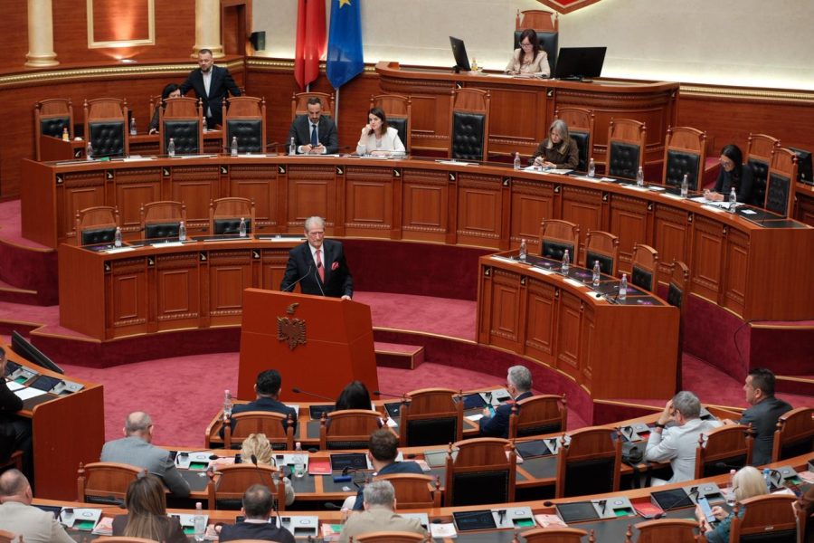 Berisha nga Kuvendi: Partia Demokratike nuk është kundra investimeve të huaja