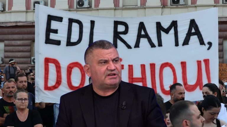 “Rrezik përçarje nëse duan të ulen të gjithë te vendi i shoferit” Kikia heq paralele me protestën